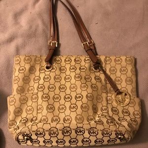 Michael Kors purse